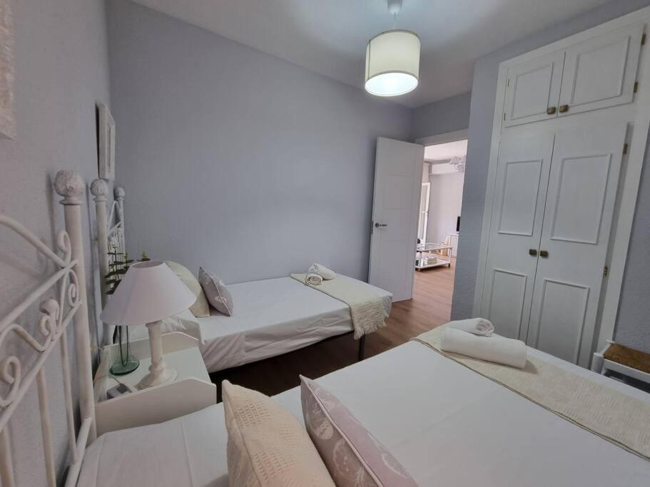 Aguadulce, Apto Santa Monica 2 Hab Con Terraza, Aire, Wifi, A 5 Min De La Playa Aguadulce  Eksteriør billede